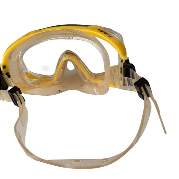 U. S. Divers Tempered Eagle Ray Diving Snorkeling Mask Free Divers underwater - Picture 2 of 5